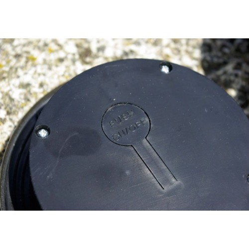 Záhradná sada solárnych vstavaných LED svietidiel Garth 4 ks