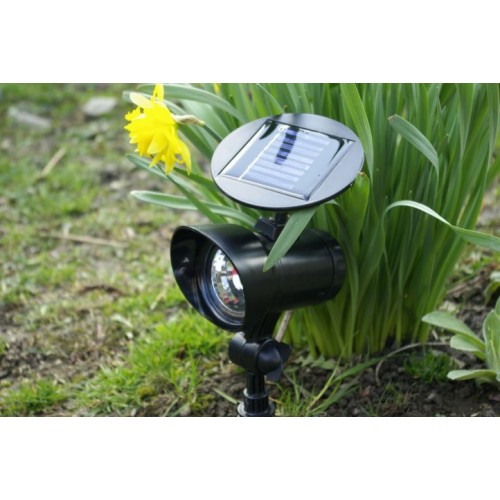 Záhradný LED Solárny reflektor Garth s 3 LED diódami