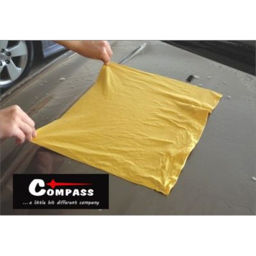 COMPASS Utierka so syntetickej kože, 32 x 43 cm