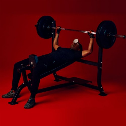 Gorilla Sports Šikmá posilňovacia lavica so stojanom na činku