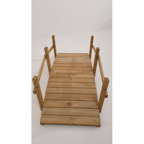 Drevený záhradný mostík s náterom 71×32×27 cm, česká výroba